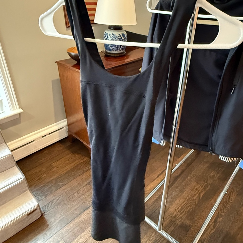 Lululemon athletic dress or can be long top